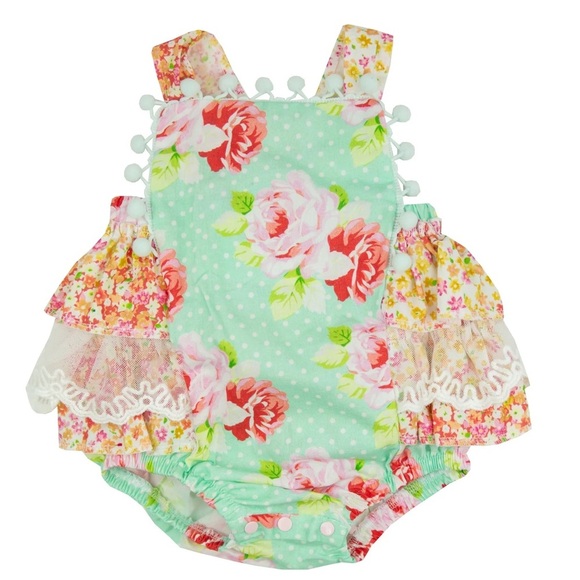 Haute Baby bubble romper garden isle patchwork boho lace ruffles sunsuit baby - Picture 2 of 9